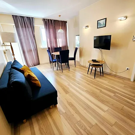 First Zoliborz 9 Апартаменты Варшава